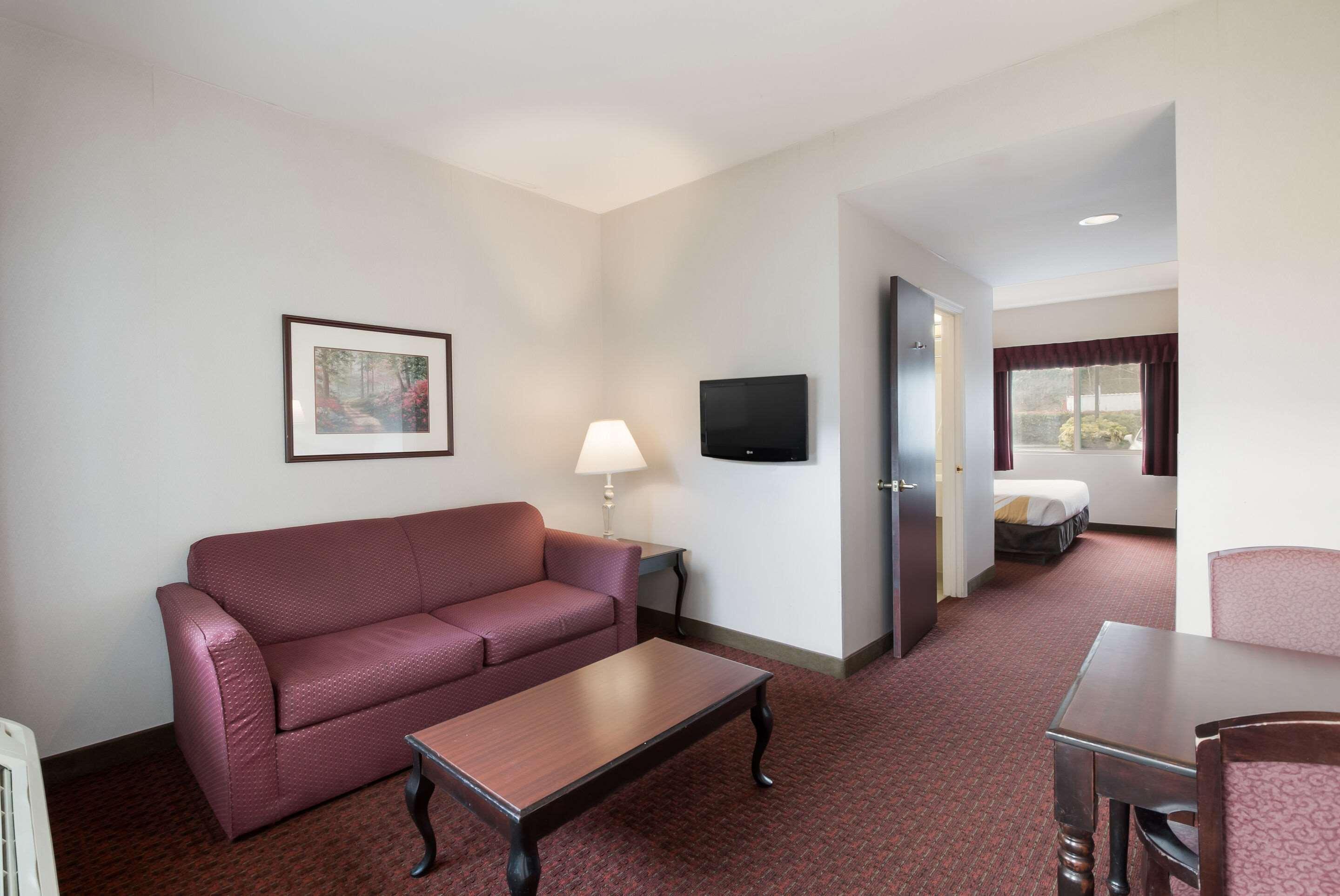 Quality Inn Grand Suites Bellingham Exterior photo