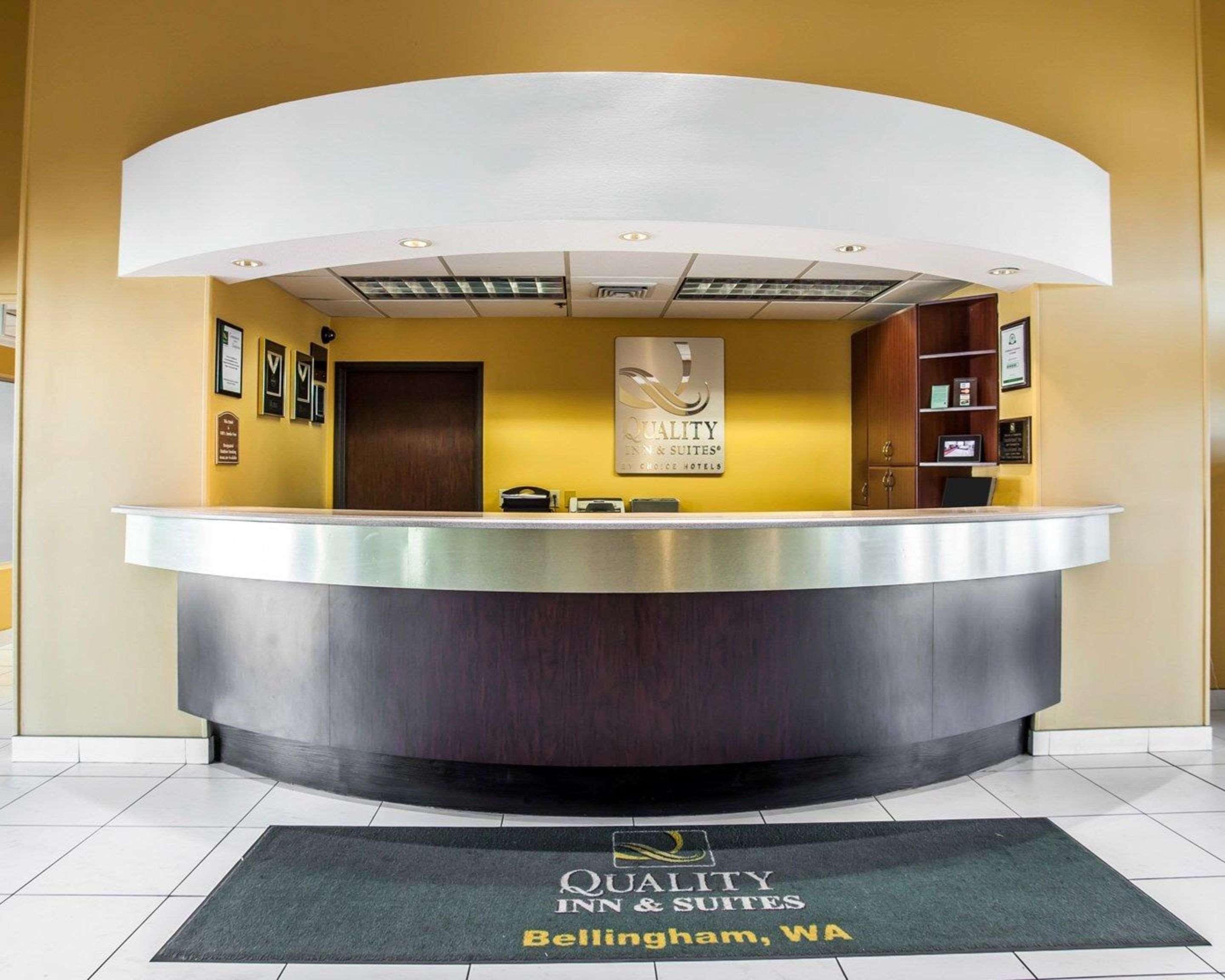 Quality Inn Grand Suites Bellingham Exterior photo